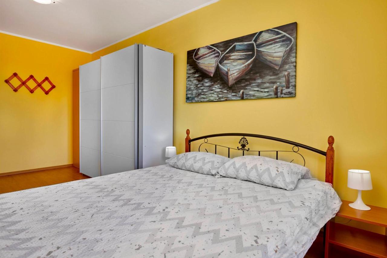 Holiday House Emma Burići Zewnętrze zdjęcie