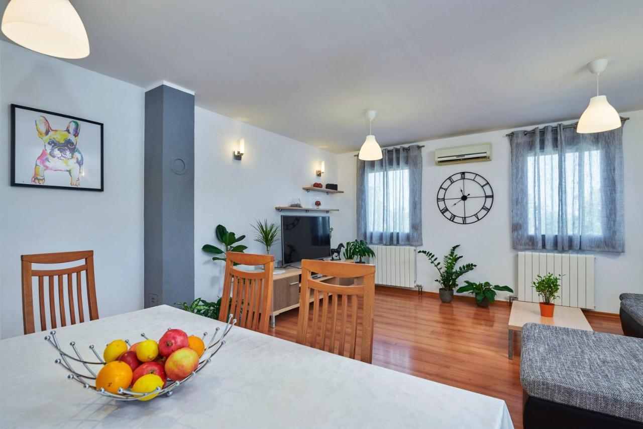 Holiday House Emma Burići Zewnętrze zdjęcie